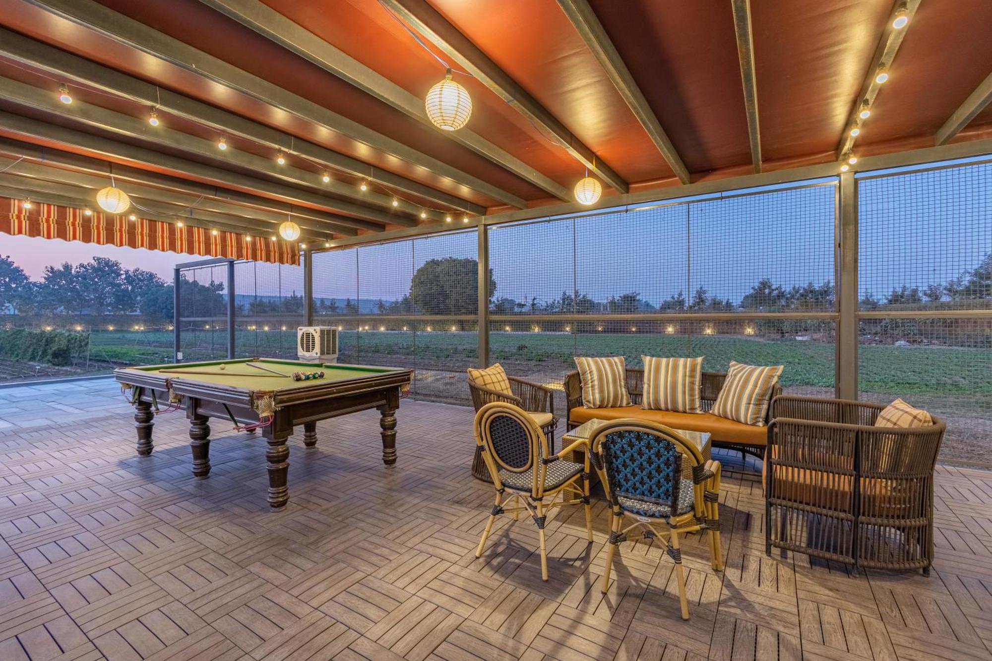 Villa Elivaas Hidden Oasis 4Bhk With Pool, Mud House & Container House Dhauj Exterior foto